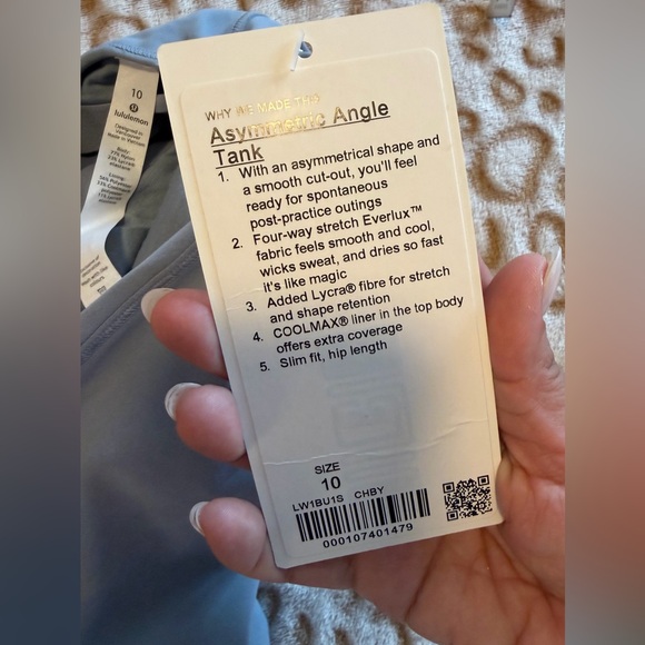 NWT Lululemon Athletica Asymmetrical Soft BlueTop
Women’s Size: 10 - Picture 9 of 9